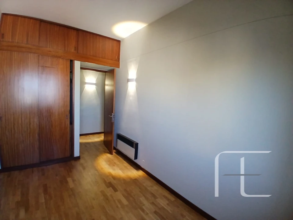 Apartamento T4 para Arrendamento em Matosinhos e Leça da Palmeira Foto 21