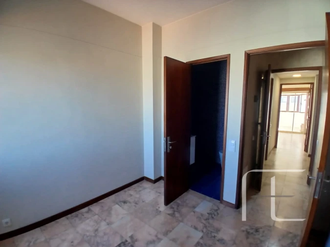 Apartamento T4 para Arrendamento em Matosinhos e Leça da Palmeira Foto 14