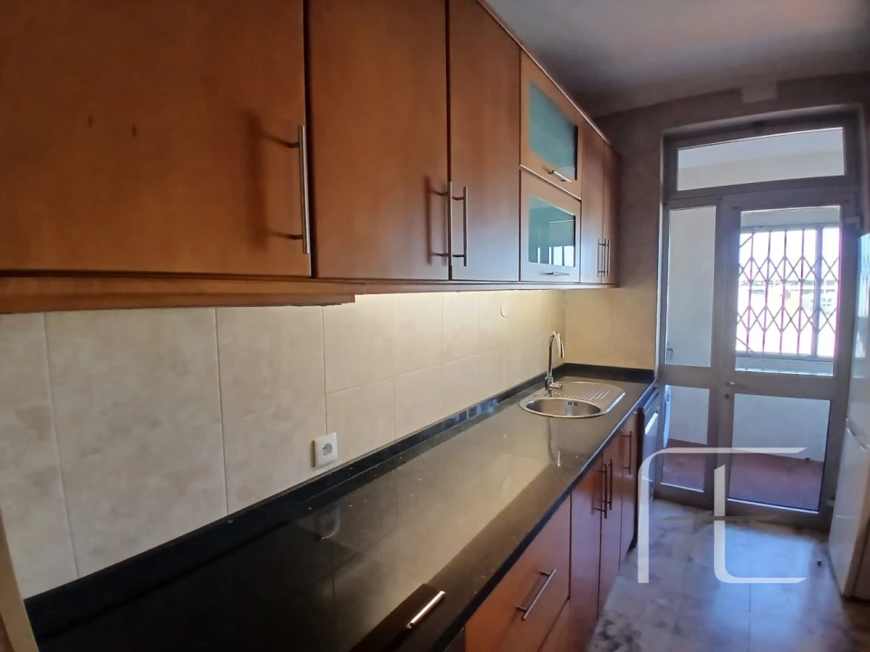 Apartamento T4 para Arrendamento em Matosinhos e Leça da Palmeira Foto 17