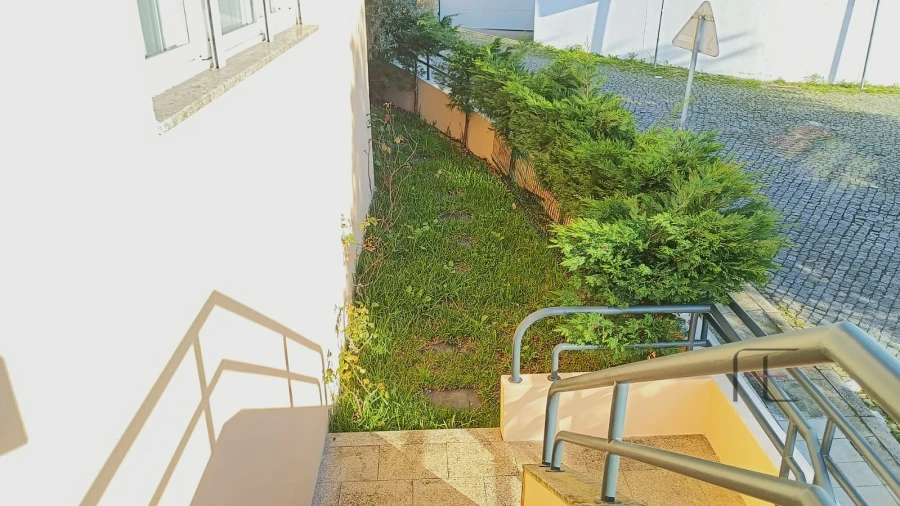 Moradia T3 para Venda em Alfena Foto 4