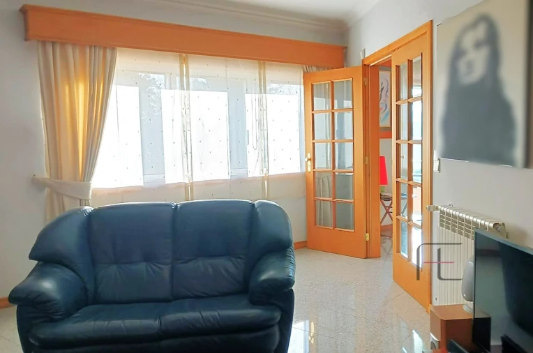 Moradia T3 para Venda em Alfena Foto 9