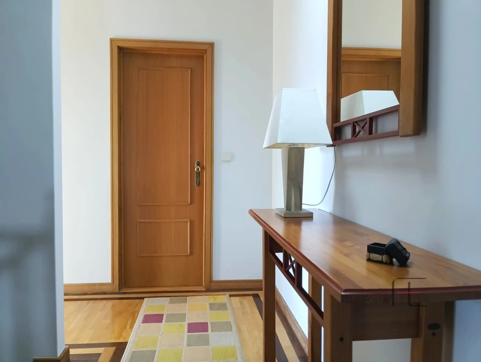 Moradia T3 para Venda em Alfena Foto 16