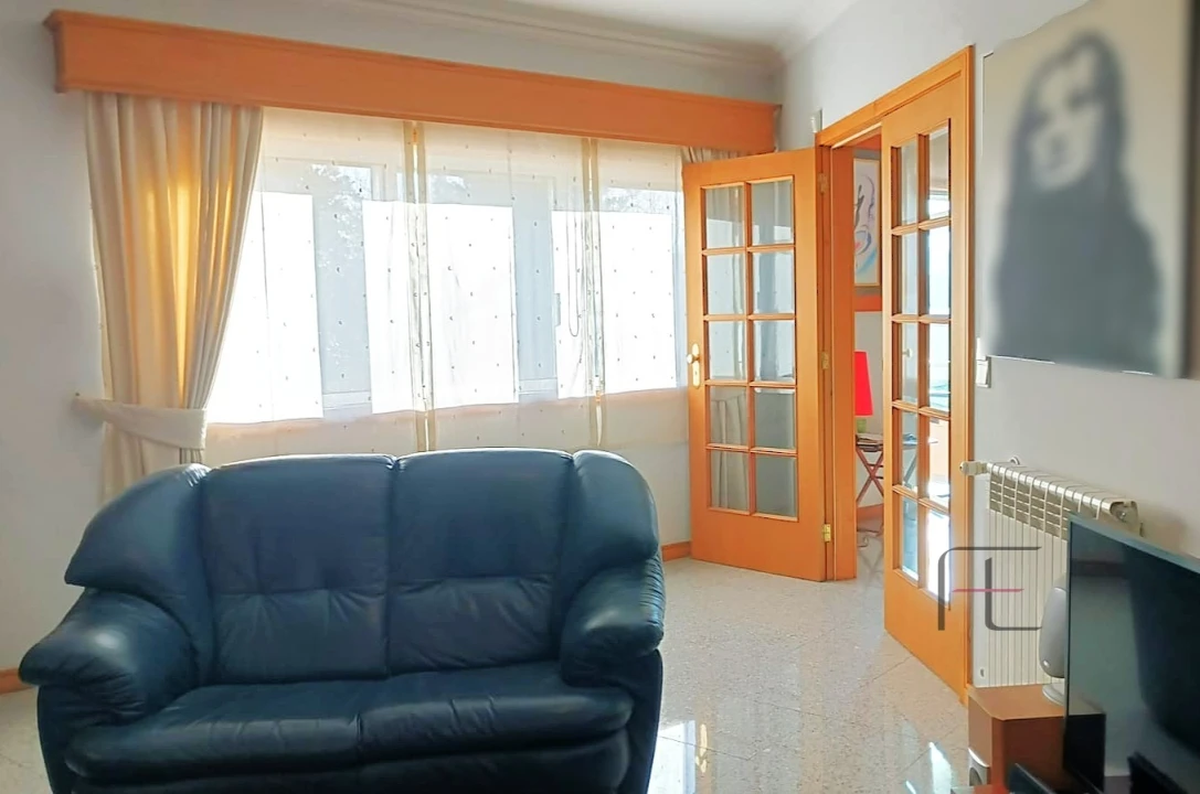 Moradia T3 para Venda em Alfena Foto 9