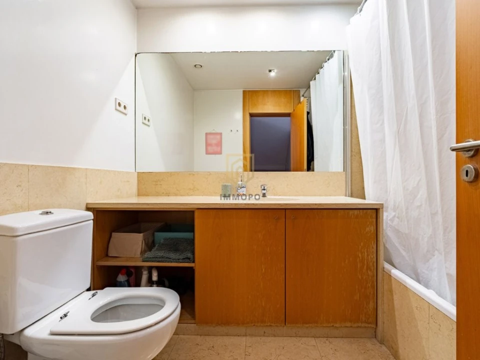 Apartamento T3 para Venda em Lordelo do Ouro e Massarelos Foto 22