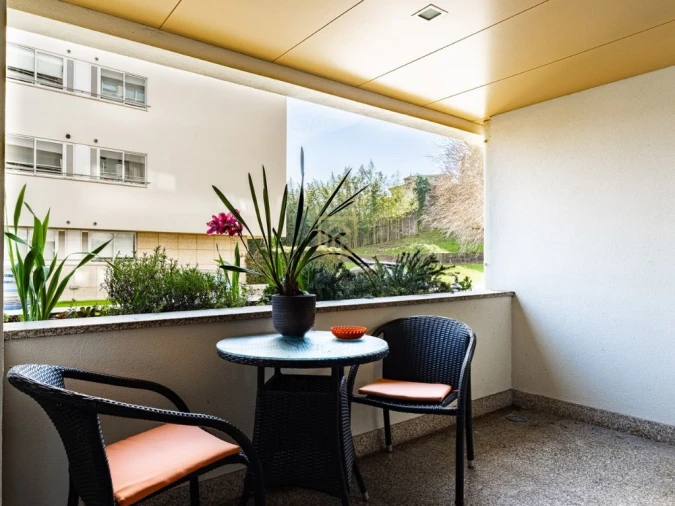 Apartamento T3 para Venda em Lordelo do Ouro e Massarelos Foto 8