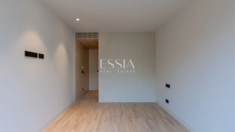 Apartamento T4 para Venda em Aldoar, Foz do Douro e Nevogilde