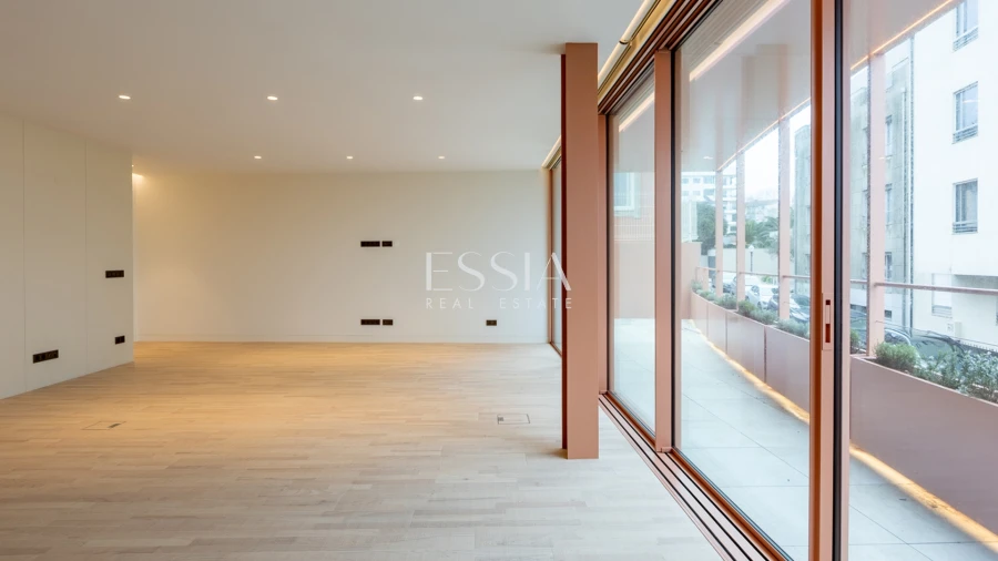 Apartamento T4 para Venda em Aldoar, Foz do Douro e Nevogilde Foto 11