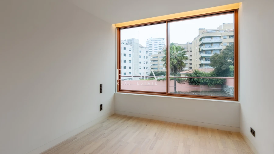 Apartamento T4 para Venda em Aldoar, Foz do Douro e Nevogilde Foto 27