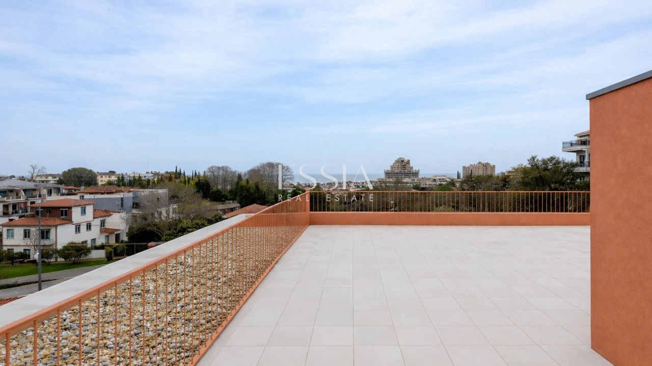 Apartamento T4 para Venda em Aldoar, Foz do Douro e Nevogilde Foto 1