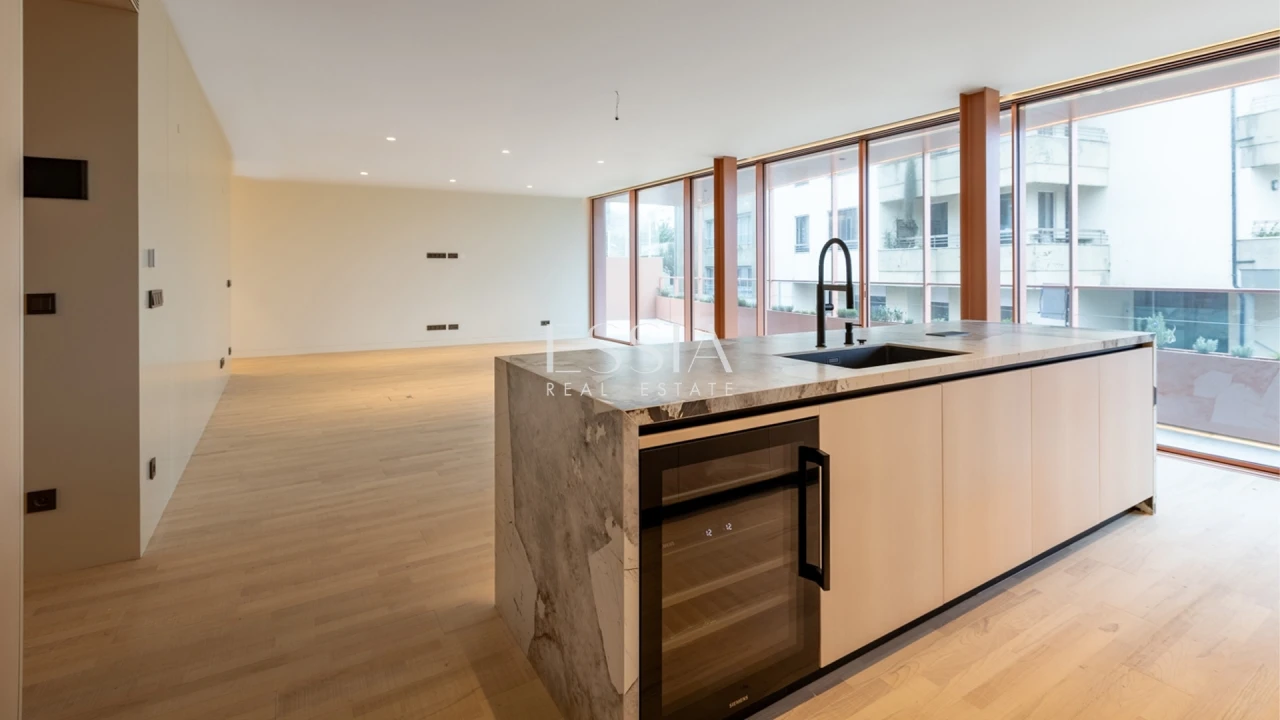 Apartamento T4 para Venda em Aldoar, Foz do Douro e Nevogilde Foto 12