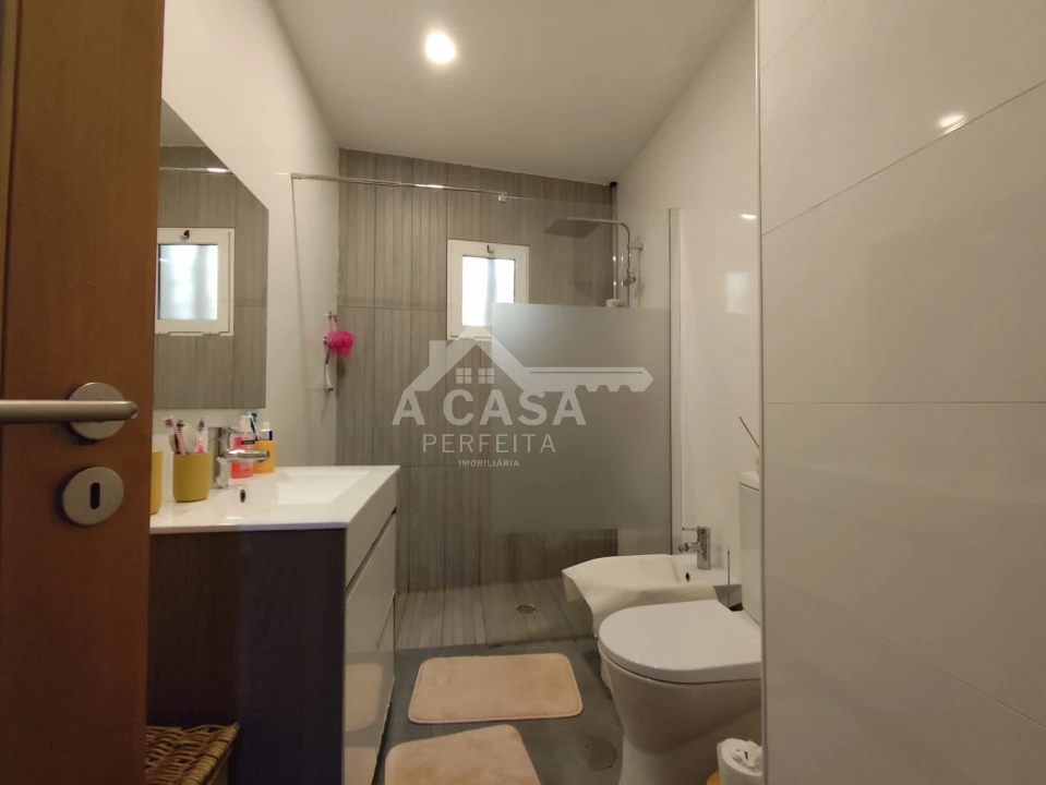 Moradia T3 para Venda em Ovar, São João, Arada e São Vicente de Pereira Jusã Foto 5