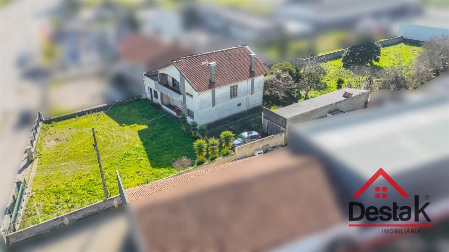 Moradia T5 para Venda em Albergaria-A-Velha e Valmaior Foto 2