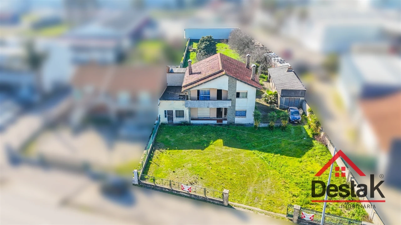 Moradia T5 para Venda em Albergaria-A-Velha e Valmaior Foto 3