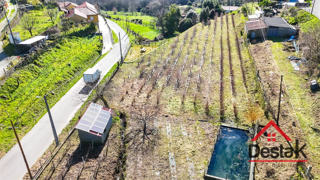 Terreno para Venda em Arcozelo das Maias Foto 4