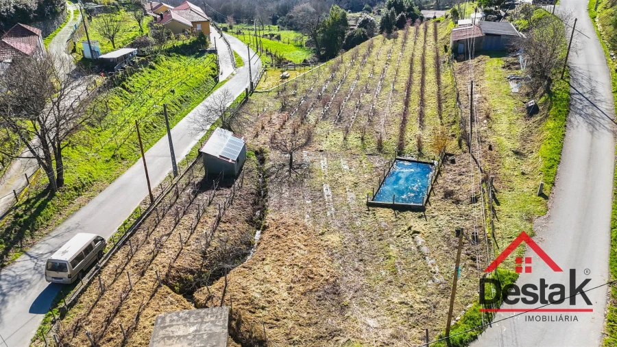 Terreno para Venda em Arcozelo das Maias Foto 2