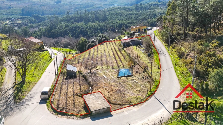Terreno para Venda em Arcozelo das Maias Foto 1