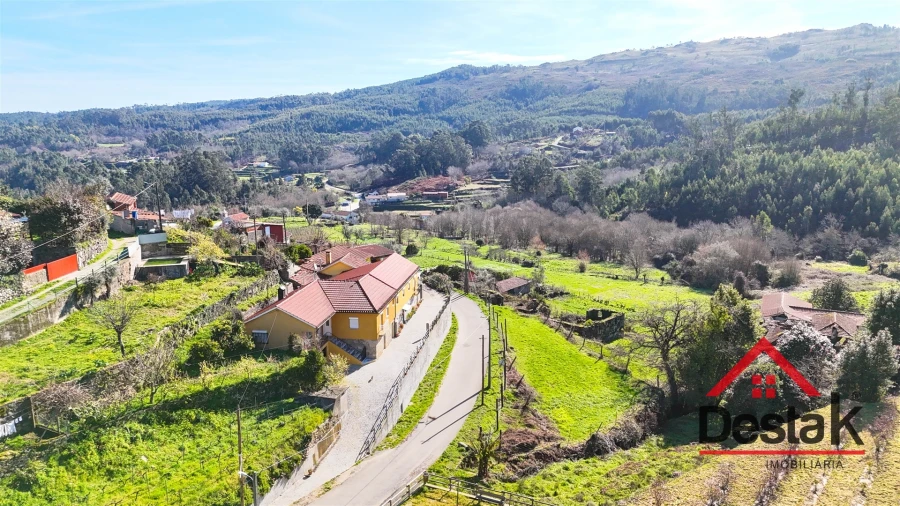 Terreno para Venda em Arcozelo das Maias Foto 13