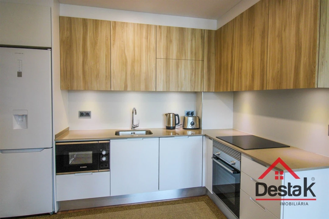 Apartamento T2 para Arrendamento em Viseu Foto 4