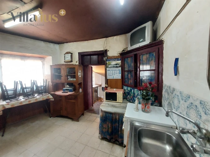 Moradia T3 para Venda em Casais e Alviobeira Foto 18