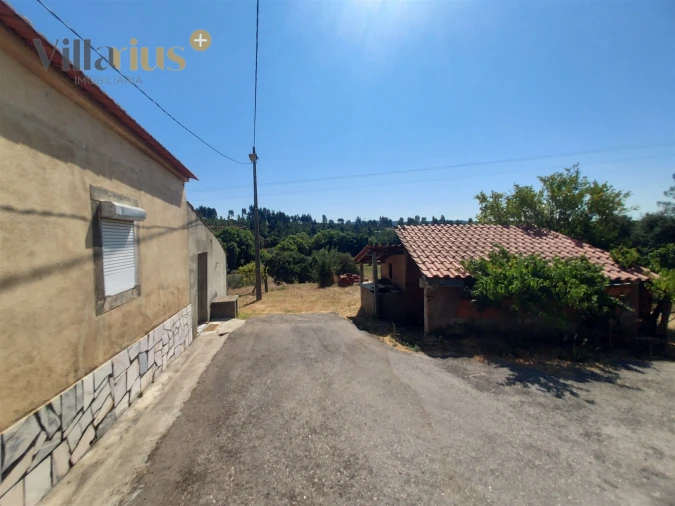 Moradia T3 para Venda em Casais e Alviobeira Foto 2