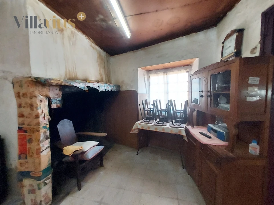 Moradia T3 para Venda em Casais e Alviobeira Foto 19