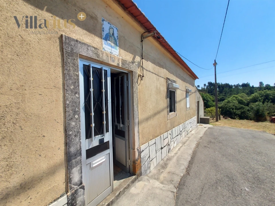 Moradia T3 para Venda em Casais e Alviobeira Foto 14