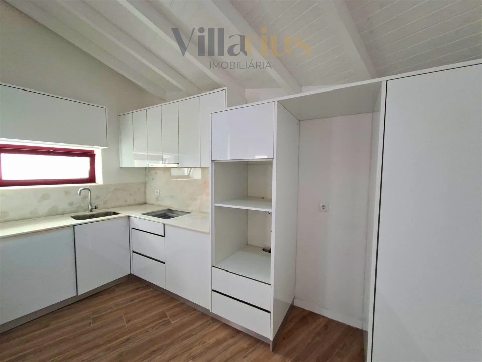 Moradia T2 para Venda em Carregueiros Foto 15