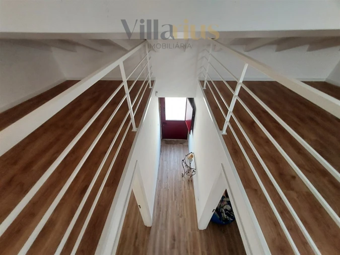 Moradia T2 para Venda em Carregueiros Foto 21