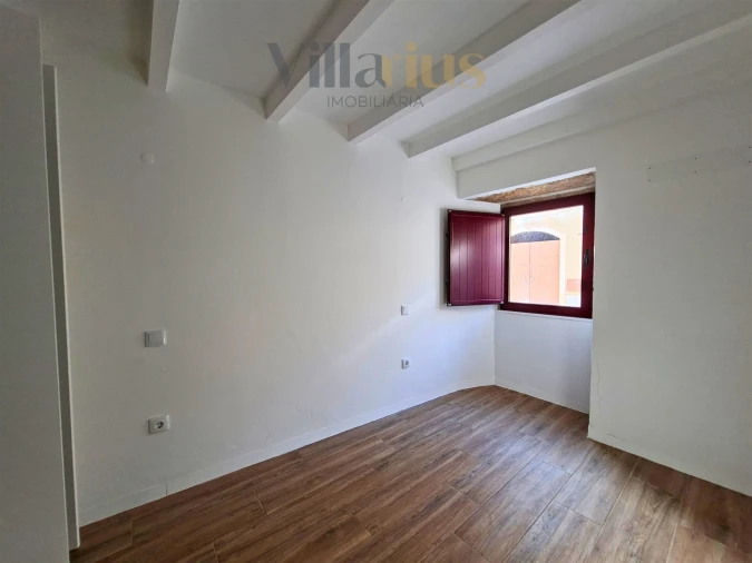 Moradia T2 para Venda em Carregueiros Foto 7