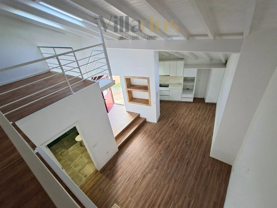 Moradia T2 para Venda em Carregueiros Foto 24