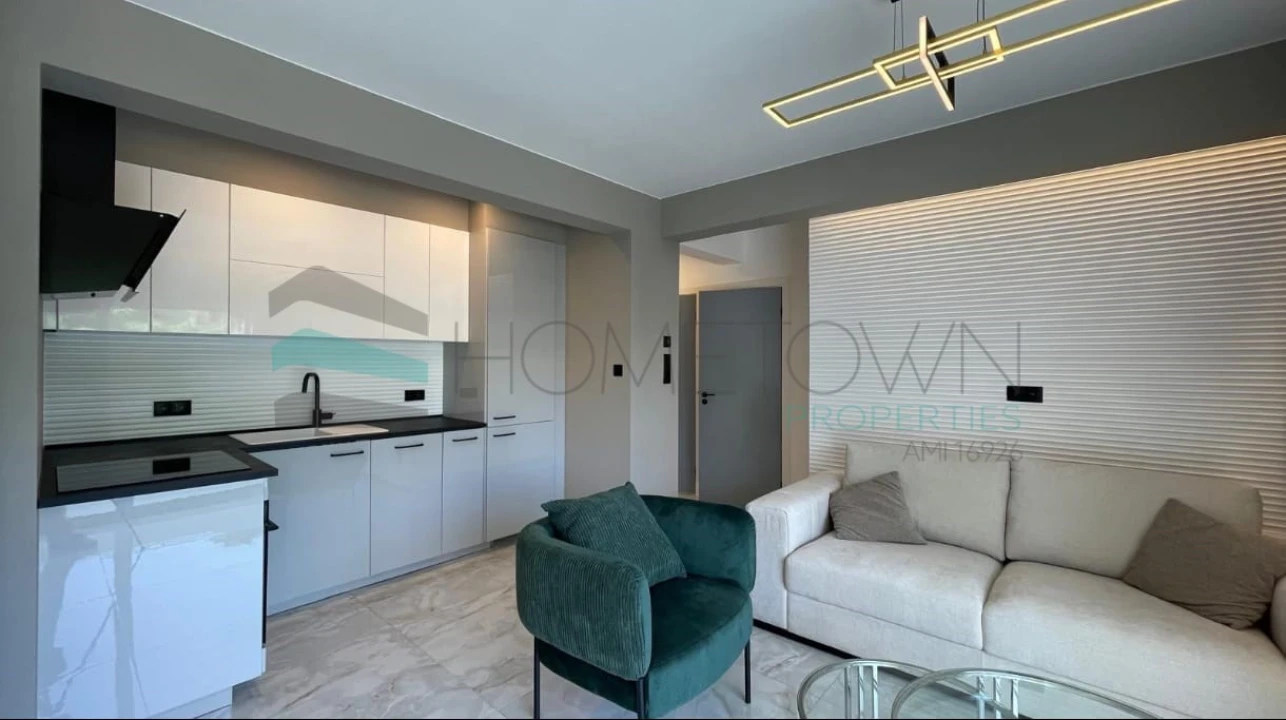 Apartamento T3 para Venda em Quarteira Foto 1