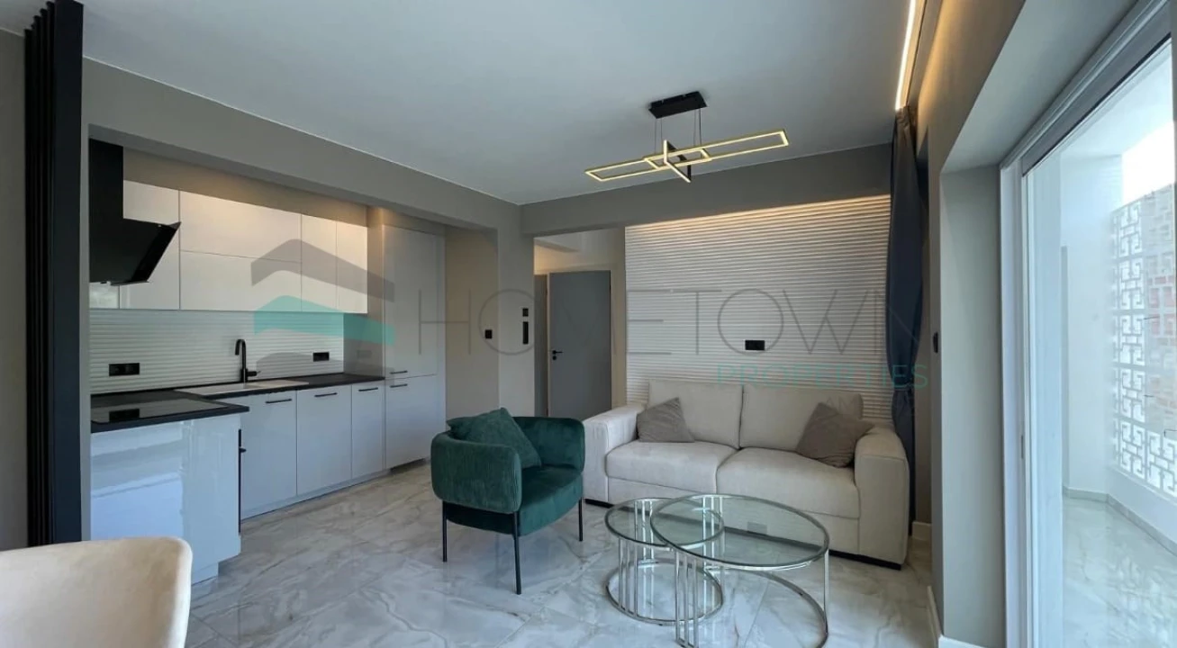 Apartamento T3 para Venda em Quarteira Foto 4