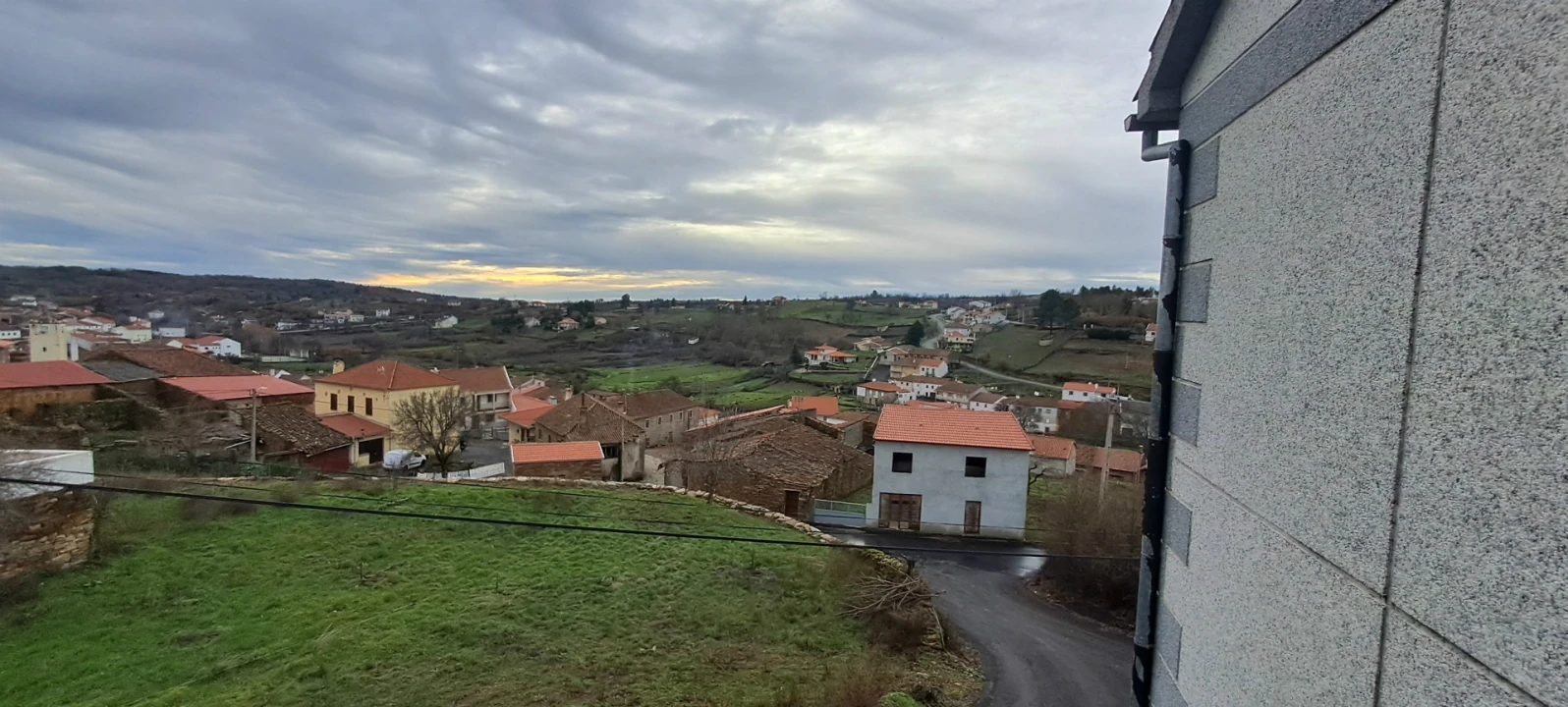 Moradia T4 para Venda em São Martinho de Angueira Foto 52