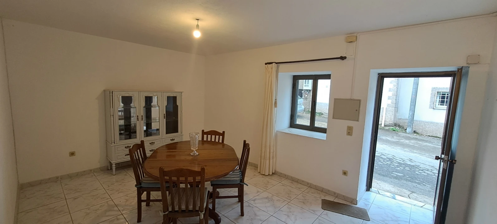 Moradia T4 para Venda em São Martinho de Angueira Foto 33