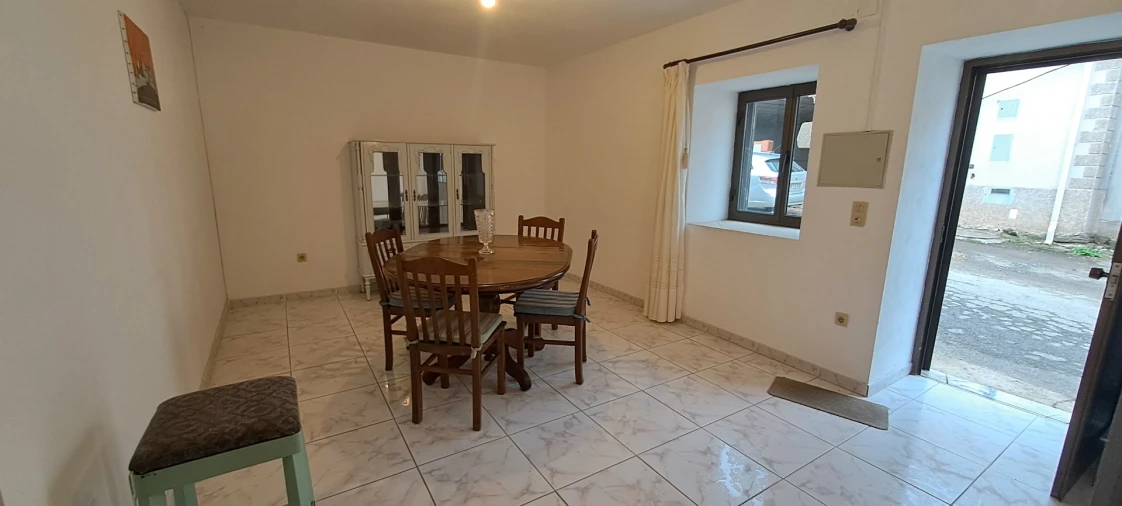 Moradia T4 para Venda em São Martinho de Angueira Foto 37