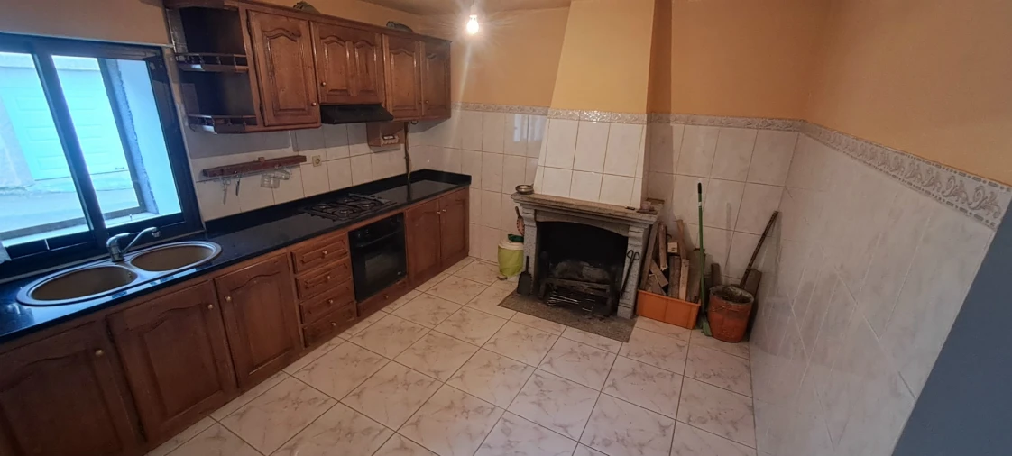 Moradia T4 para Venda em São Martinho de Angueira Foto 38