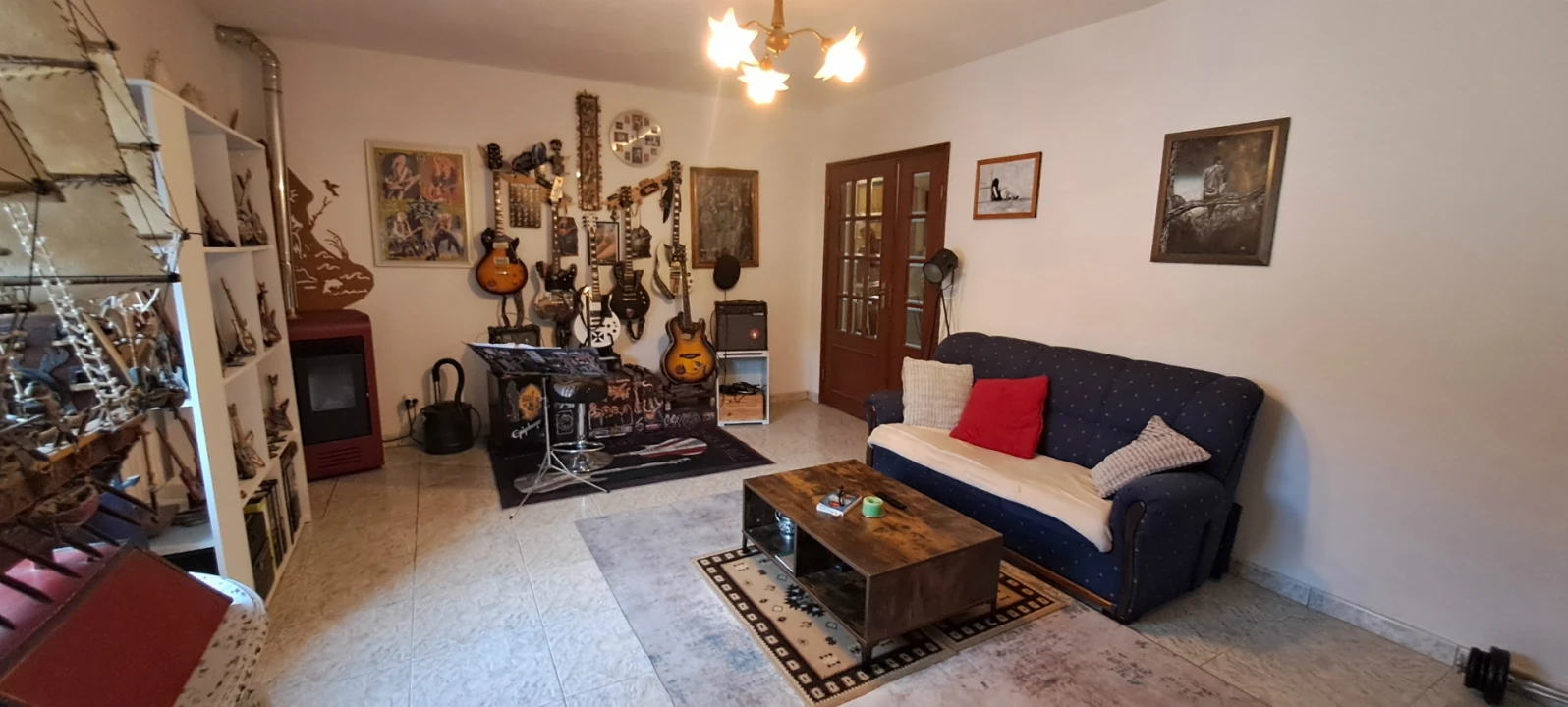 Moradia T4 para Venda em São Martinho de Angueira Foto 10