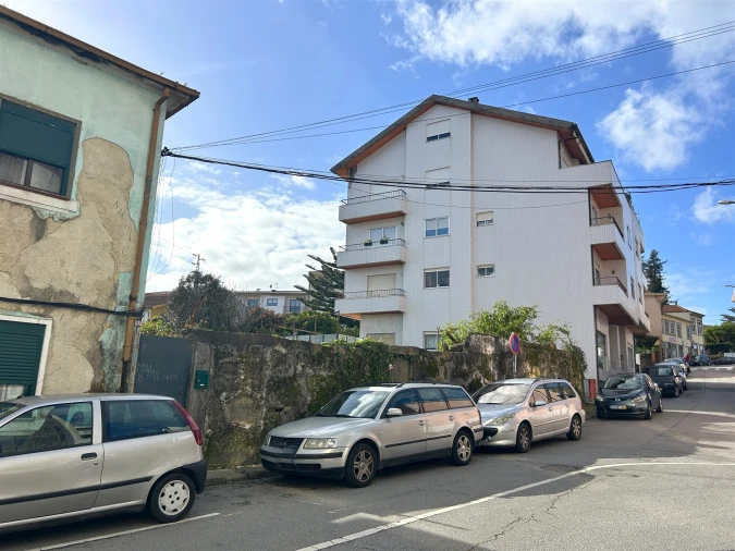 Prédio para Venda em Rio Tinto Foto 11