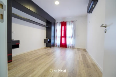 Apartamento T3 para Venda em São Pedro