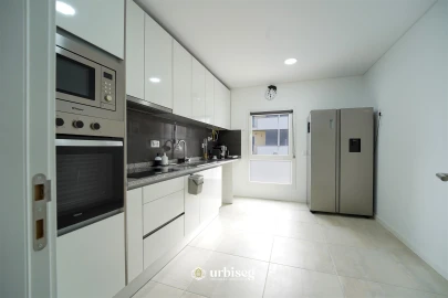 Apartamento T3 para Venda em São Pedro
