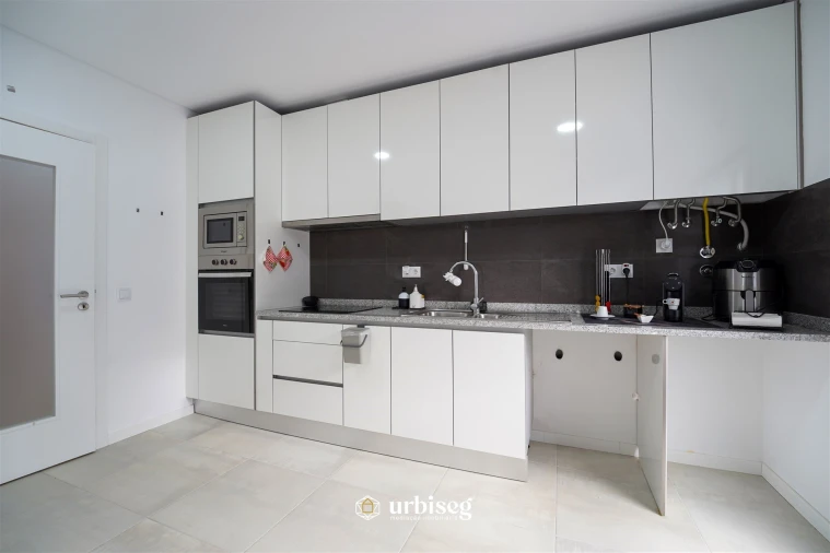 Apartamento T3 para Venda em São Pedro Foto 6
