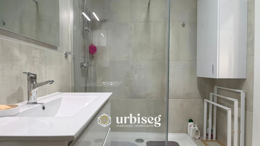 Apartamento T3 para Venda em São Pedro Foto 36