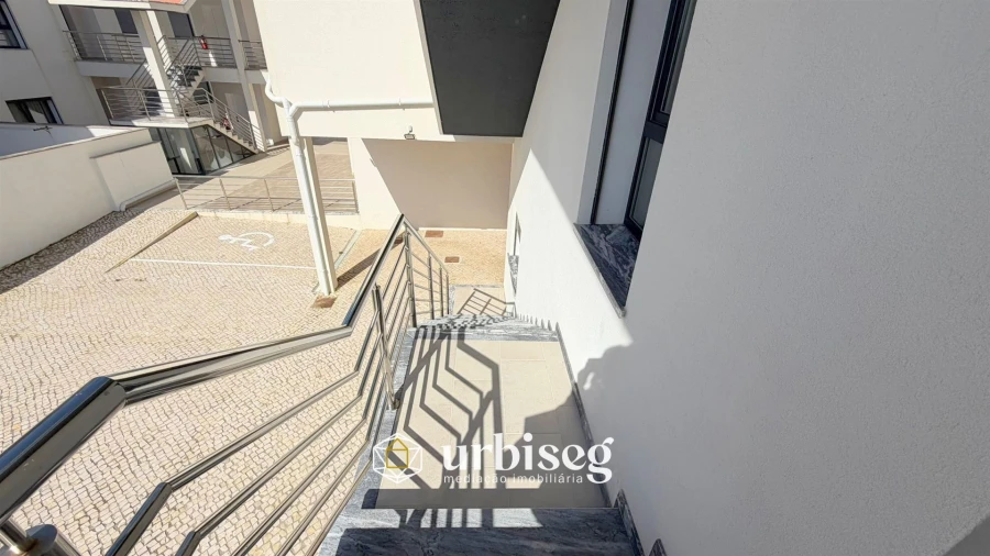 Apartamento T3 para Venda em São Pedro Foto 48