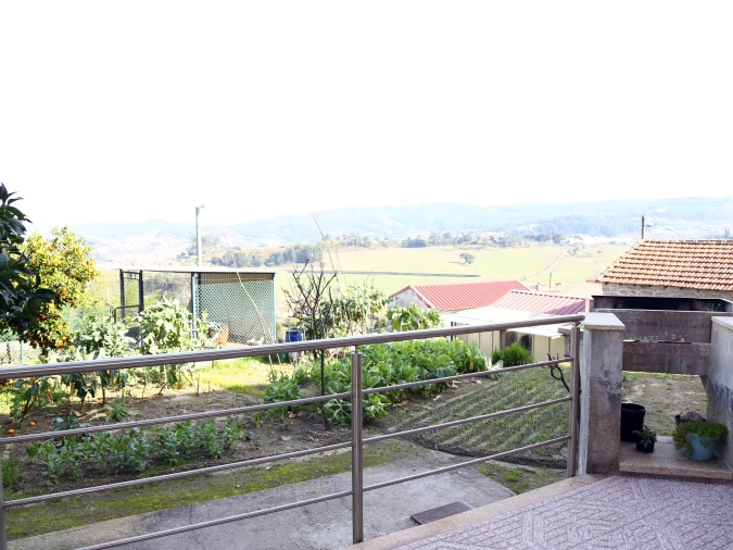 Moradia T3 para Venda em Roriz Foto 5