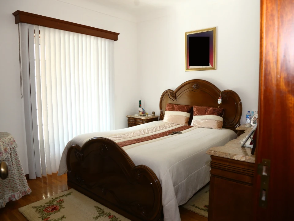 Moradia T3 para Venda em Roriz Foto 16