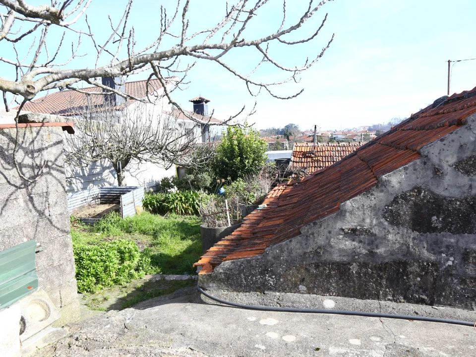 Moradia T0 para Venda em Lustosa e Barrosas (Santo Estêvão) Foto 15