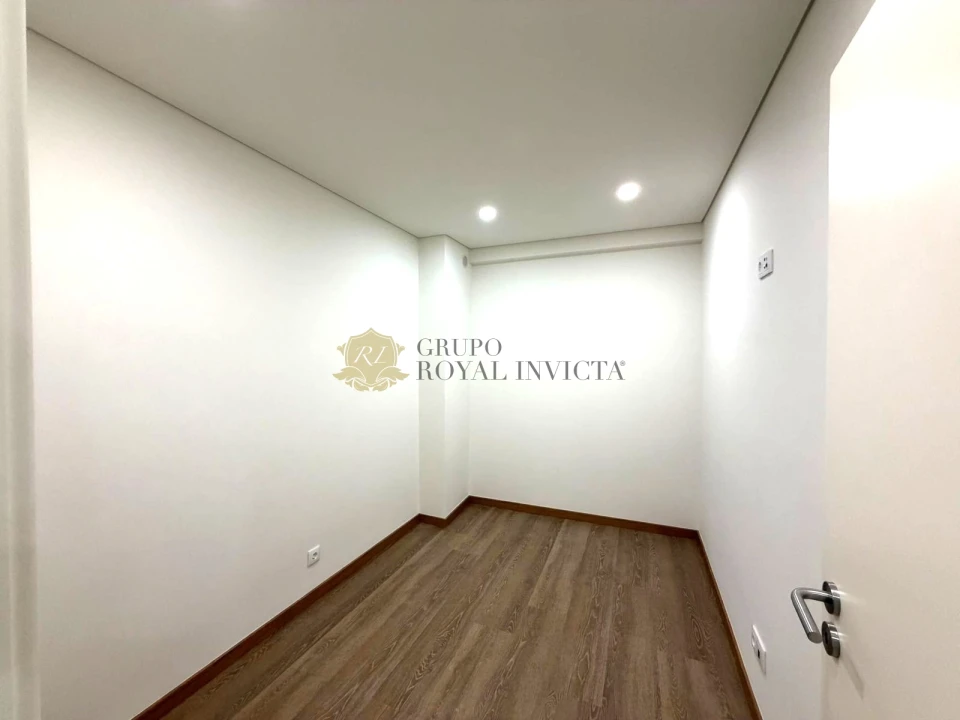 Apartamento T2 para Venda em Santa Marinha e São Pedro da Afurada Foto 19