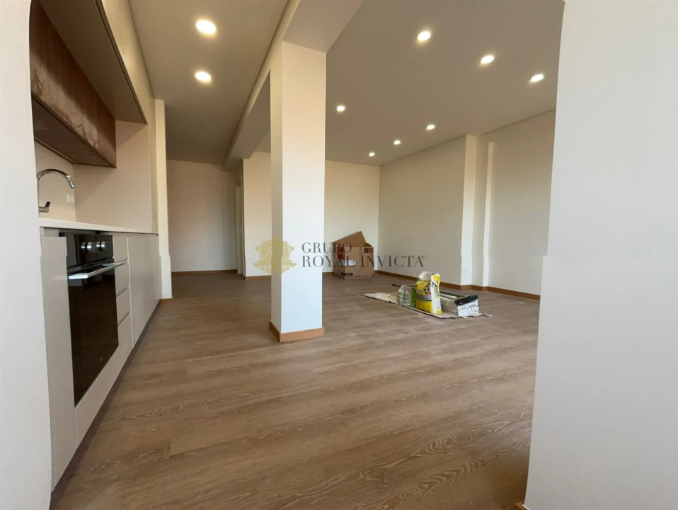 Apartamento T2 para Venda em Santa Marinha e São Pedro da Afurada Foto 6