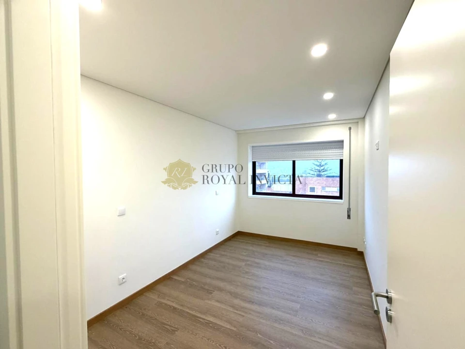 Apartamento T2 para Venda em Santa Marinha e São Pedro da Afurada Foto 16