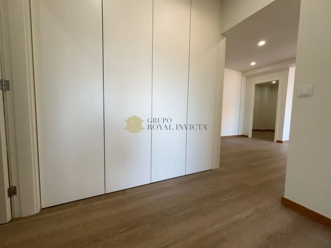 Apartamento T2 para Venda em Santa Marinha e São Pedro da Afurada Foto 12